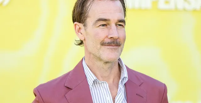 photo  l’acteur américain james van der beek  à la première de la saison 1 de la série « overcompensating » d’amazon prime video, qui s’est tenue au hollywood palladium à hollywood, los angeles, californie, états-unis.  &copy;  image press agency / archives nurphoto via afp 