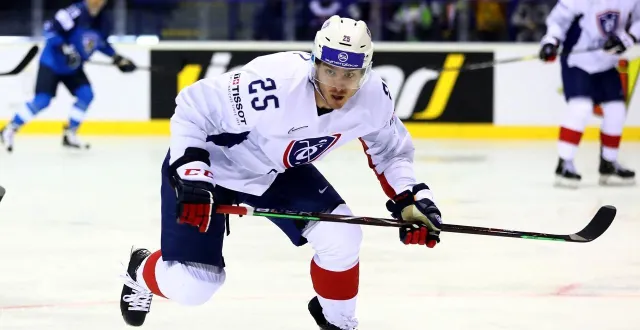 photo  nicolas ritz, joueur des ducs d’angers, va vivre ses premiers jeux olympiques avec l’équipe de france.  &copy;  getty images via afp 