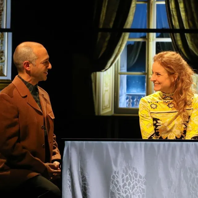 photo jean-philippe daguerre a imaginé la rencontre entre louis de funès (julien cigana) et danielle cravenne (charlotte matzneff)  ©  théâtre du montparnasse