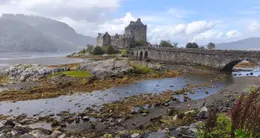 Info insolite  le château d’eilean donan est bien connu des amateurs de james bond et de game of thrones. 