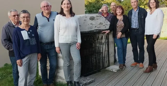 photo  l’équipe organisatrice du concours de nouvelles attend les récitsavant le 28 février.  &copy;  co 