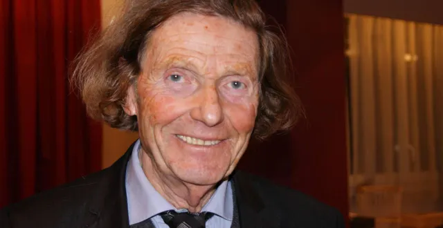 photo  samedi 14 février 2026, olivier stirn, ancien maire de vire, député du calvados et ministre disparu à l’âge de 89 ans en août 2025, sera mis à l’honneur dans la capitale du bocage.  &copy;  archives ouest-france 