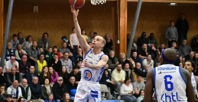 photo  les blues brothers seront présents lors d’une séance spéciale au cinéma à fougères, dimanche 15 février 2026.  &copy;  ouest-france 