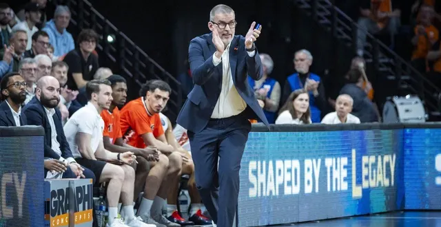 photo  le msb, entraîné par guillaume vizade, est toujours dans la course pour une qualification en quart de finale de la ligue des champions, malgré la défaite contre galatasaray.  &copy;  dominique breugnot/ouest-france 