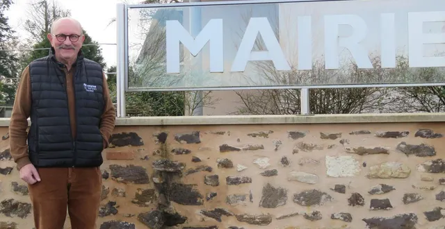 photo  jacky marchand, élu municipal depuis 1983 et maire depuis 2000. c’est 43 années de vie municipale dont 26 ans dans le rôle de maire de trangé. à 74 ans, il ne repart pas pour un nouveau mandat.  &copy;  le maine libre 