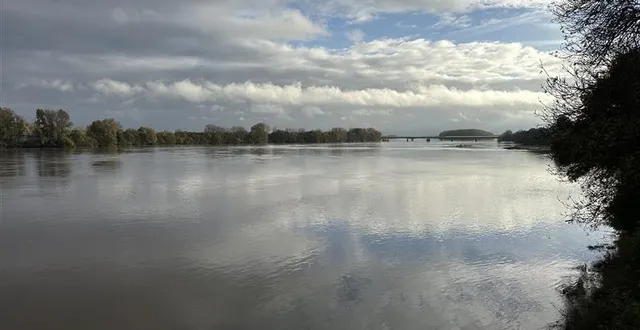 photo  la loire depuis les ponts-de-cé. photo d’illustration.  &copy;  ouest-france 