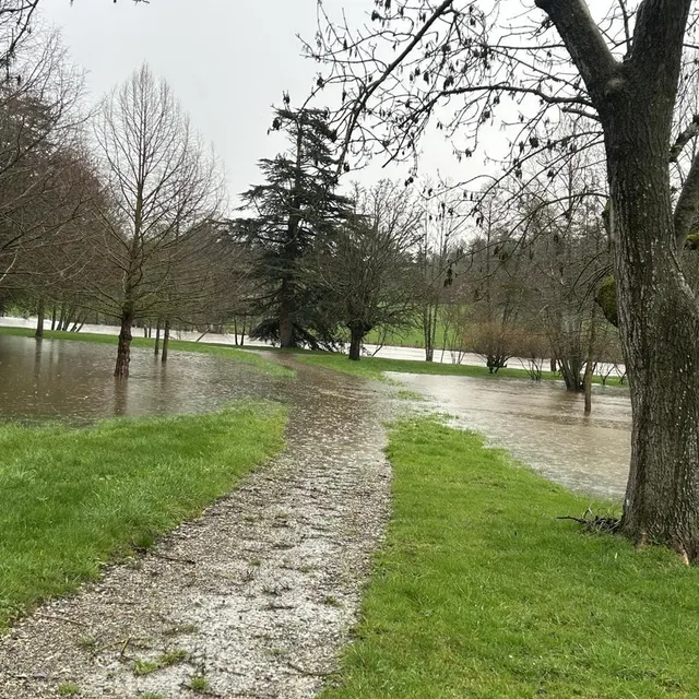 Une partie des chemins du parc du château de la Ricoudet à Changé. Ouest-France photo une partie des chemins du parc du château de la ricoudet à changé. © ouest-france