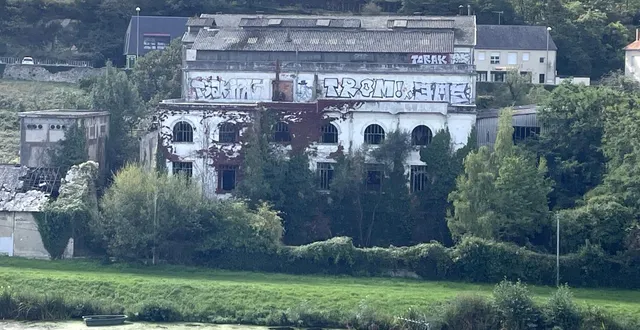 photo  si le devenir de l’ex usine paulstra reste flou, la municipalité de segré-en-anjou bleu a provisionné 207 800 € en 2026 pour la démolition des annexes.  &copy;  ouest-france 