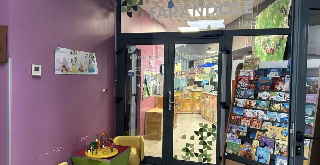 photo  les locaux de la crèche farandole, construite en 2005 au sein de la maison d’activités saint-michel à flers (orne), vont être agrandis.  &copy;  ouest-france 