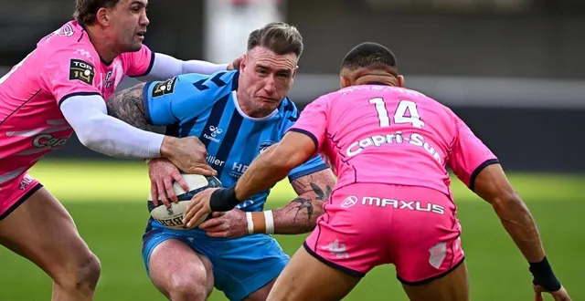photo  stuart hogg, blessé à la cuisse, sera indisponible pour affronter la rochelle, ce samedi 14 février.  &copy;  gabriel bouys / afp 