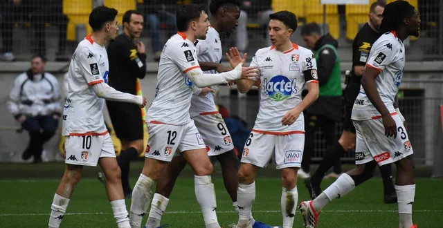 photo  suivez le match laval - annecy en direct.  &copy;  mathieu pattier / ouest france 