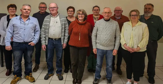 photo  monique guyon, gilles gula, edouard belloche, daniel berrier, dominique frappart, marie-claude doublet, marie-laure fleury, rolland derouaut,  patrick montaufray, mélanie latouche et marc chauveau.  &copy;  ouest-france 