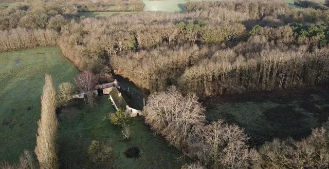 photo  un laboratoire clandestin de fabrication de cocaïne a été découvert au fin fond du maine-et-loire.  &copy;  thierry huguenin / ouest-france 