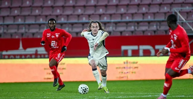 photo  le bayeusain léo milliner a livré une première mi-temps très intéressante à dijon (3-3), vendredi 13 février 2026.  &copy;  photopqr/le bien public/maxppp 