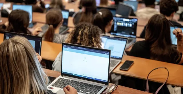 photo  près d’un étudiant sur trois n’a pas les compétences numériques attendues d’un élève de fin de terminale.  &copy;  guillaume saligot / ouest-france 