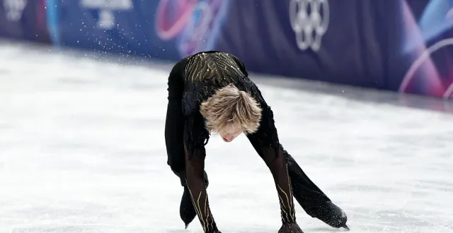 photo  invaincu depuis plus de deux ans et grandissime favori pour le titre aux jeux de milan cortina, le patineur américain ilia malinin a complètement sombré vendredi 13 février.  &copy;  getty images via afp 