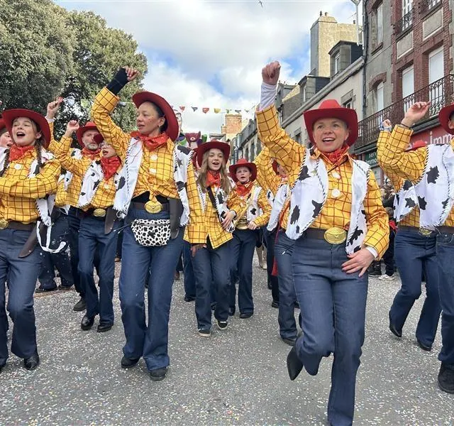 photo l’équipe des charabia a révisé une trentaine de chorégraphies pour cette 152e édition !  ©  ouest-france