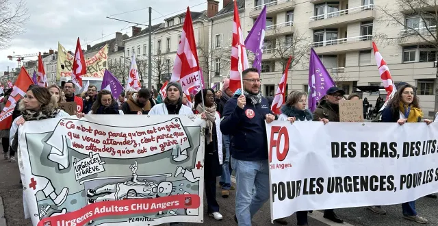 photo  angers, boulevard foch, le 14 février 2026. plusieurs centaines de manifestants ont arpenté hier les rues de la ville samedi matin.  &copy;  co 