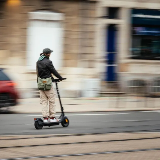 photo la circulation des trottinettes et des vélos fait partie de vos priorités pour les élections municipales.  ©  ouest-france