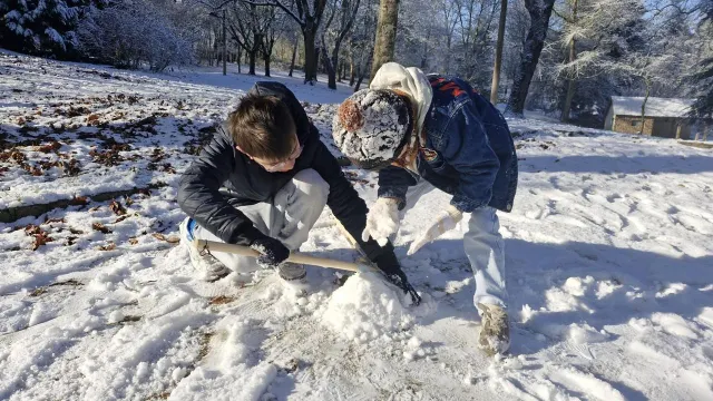 photo info neige et verglas : une cinquantaine de départements placés en vigilance ce dimanche 