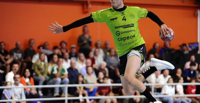 photo  vattier, auteur de six buts, et le cpb rennes ont signé un beau succès à saint-ouen.  &copy;  archives julien kammerer 