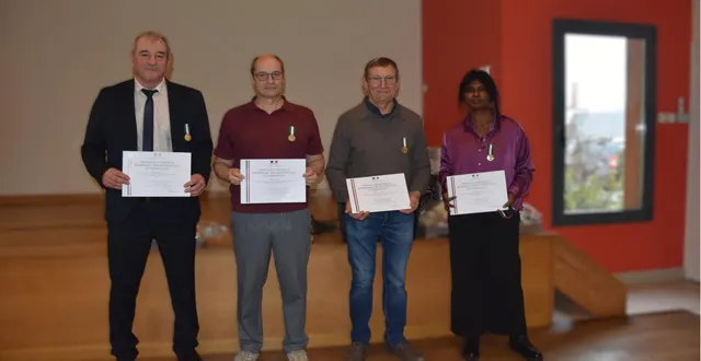 photo  de g. à dr : dominique amiard, ludovic guérin, marcel ferret et virginie bodereau.  &copy;  le maine libre 