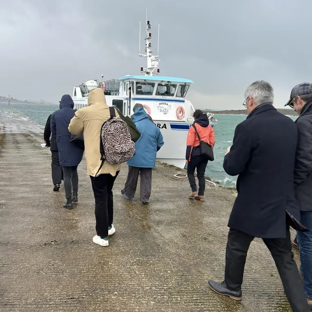 photo les îles du ponant attirent près de 4 millions de visiteurs par an, à l’image de l’île de batz qui en accueille en moyenne 2 500 par jour l’été, avec des pics d’affluence à 5 000 touristes.  ©  ouest-france