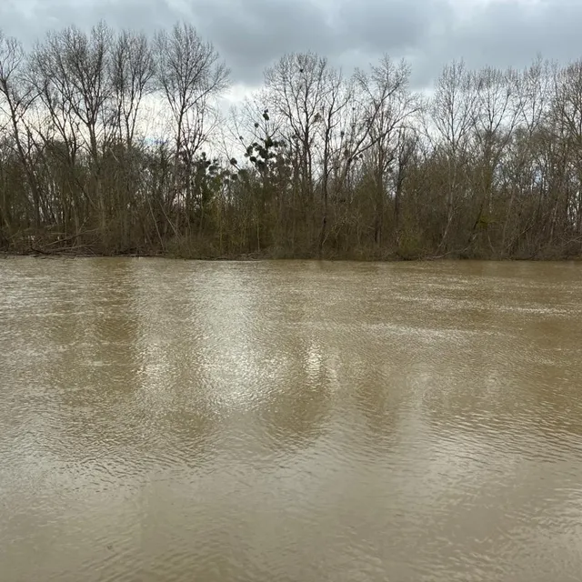 Des petites parcelles de route sont déjà sous l’eau. Ouest-France photo des petites parcelles de route sont déjà sous l’eau. © ouest-france