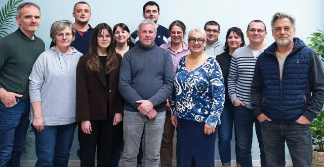 photo  christophe motron présente sa liste agir ensemble pour melleray pour les élections municipales 2026.  &copy;  agir ensemble pour melleray 