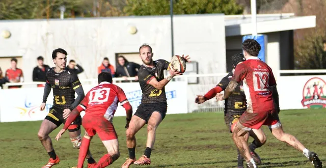 photo  le rcm, ici lors de sa récente victoire contre clamart, s’attend à un match rude sur le terrain de pïthiviers.  &copy;  archives le maine libre 