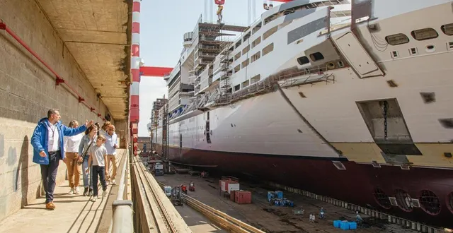 photo  dans le top 3 des sites industriels visités en pays de la loire : les chantiers de l'atlantique à saint-nazaire.  &copy;  archives ouest-france véronique couzinou 