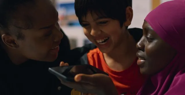 photo  le film documentaire « tout va bien » a été réalisé par thomas ellis.  &copy;  copyright 2025 unité - someci 