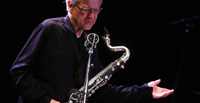 photo  en 2010, michel portal, lors de l’une de ses nombreuses participations à l’europa jazz festival.  &copy;  photo archives le maine libre denis lambert 