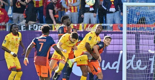 photo  le manceau samuel yohou (en jaune, à droite), au duel avec les montpelliérains, le 14 février 2026.  &copy;  photopqr/le midi libre/maxppp 