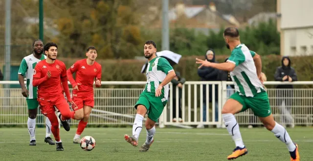 photo  saint-barthéllémy n’a pas démérité face à la réserve du mans fc.  &copy;  philippe naudin 