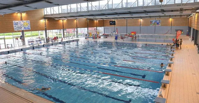 photo  le centre aquatique des atlantides rouvre au public ce samedi 14 février 2026.  &copy;  photo archives le maine libre - yvon loué 