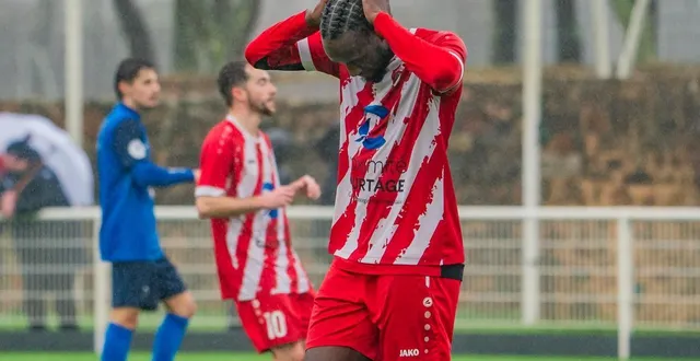 photo  la déception d’aly sarambounou après l’élimination sarthoise.  &copy;  arnaud despelchain 