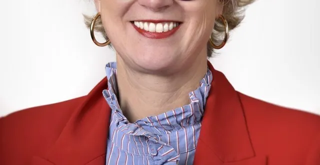 photo  pauline mercier, nouvelle directrice départementale du crédit agricole anjou-maine.  &copy;  christophe petiteau - visualconcept 