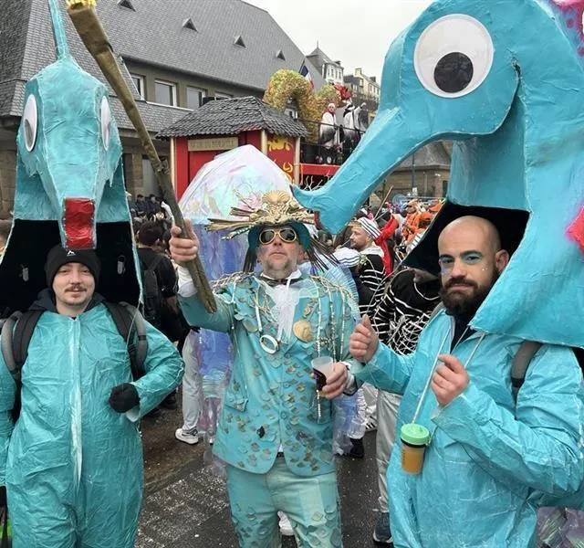Même les hippocampes sortent de l’eau et viennent au carnaval de Granville ! Ouest-France photo même les hippocampes sortent de l’eau et viennent au carnaval de granville ! © ouest-france