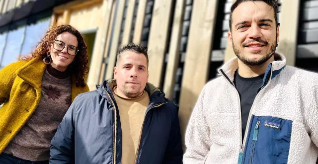 photo  mélanie grosbois, vincent, le futur cuisinier de l’établissement, et gaël noury, devant le nouveau bar restaurant maine street, actuellement en travaux.  &copy;  ouest-france 