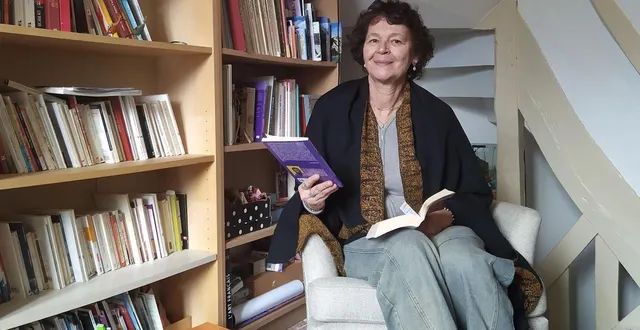 photo  caroline bourgine dans la résidence d’auteurs le 4paimparé, à val-du-layon (maine-et-loire).  &copy;  co 