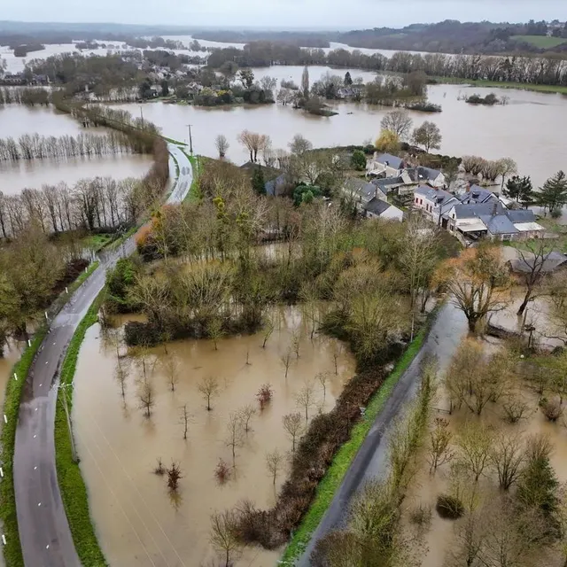 photo le maine-et-loire se trouve en vigilance orange pour les crues, et l’on comprend pourquoi quand on prend de la hauteur.  ©  vincent michel / ouest-france