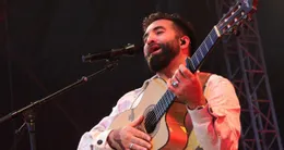 Info insolite  kendji girac a effectué un mini-concert dans un bar de rennes. un événement dévoilé dans le cadre d’une vidéo publiée samedi 14 février 2026. 