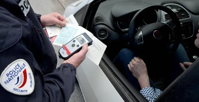 photo  samedi 14 février 2026, un automobiliste, âgé de 46 ans, a été contrôlé à rouen (seine-maritime) avec une alcoolémie de 2,56 g d’alcool par litre de sang. illustration  &copy;  archives joël le gall / ouest-france 