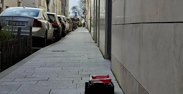 photo  à angers, des horodateurs ont été retirés ce lundi 16 février 2026 pour éviter que l’eau ne les endommage.  &copy;  ouest-france 