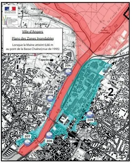 photo les zones urbanisées inondables à angers (en vert).  ©  dr