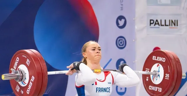 photo  la normande maëlyn michel a franchi la barre des 100 kg à l’arraché.  &copy;  morgane andrivet 