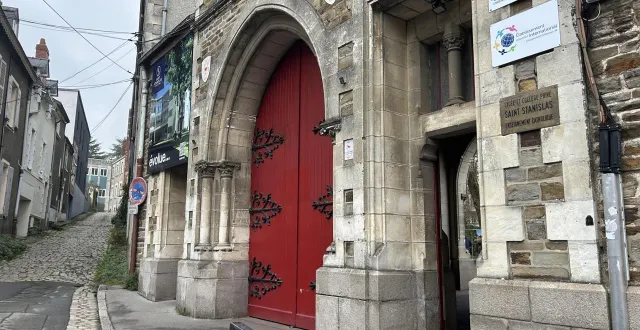 photo  les anciens élèves du collège-lycée saint-stanislas de nantes, victimes d’abus sexuels, avaient été invités par la direction de l’établissement le samedi 13 décembre 2025, dans le but de réfléchir à un lieu où sera posée la plaque mémorielle.  &copy;  archives ouest-france 