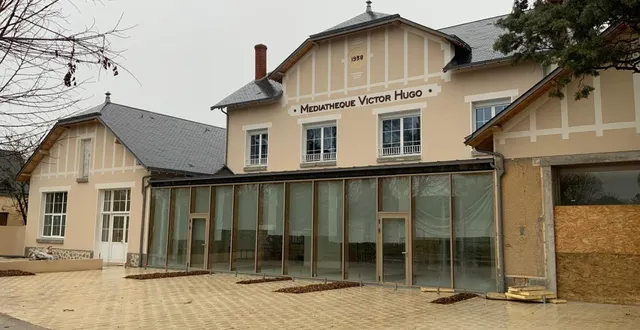 photo  l’ancienne école primaire victor-hugo devient médiathèque.  &copy;  co 