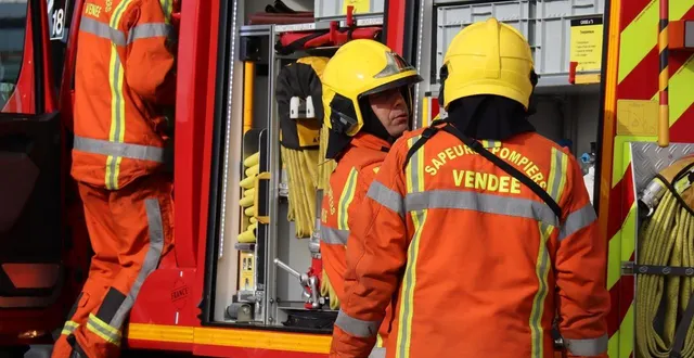 photo  les sapeurs-pompiers  &copy;  ouest-france 